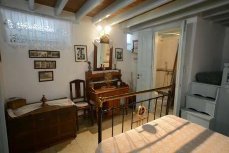 Old Traditional House Mandraki  ภายนอก รูปภาพ